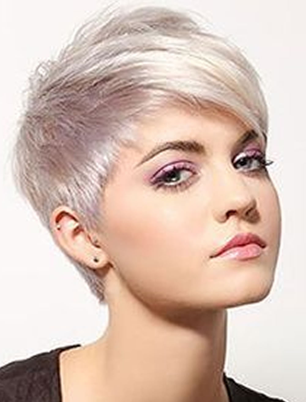 Trend Short Haircuts for 20182019 Best Pixie Hair ideas \u0026 Video  Page 4 of 5