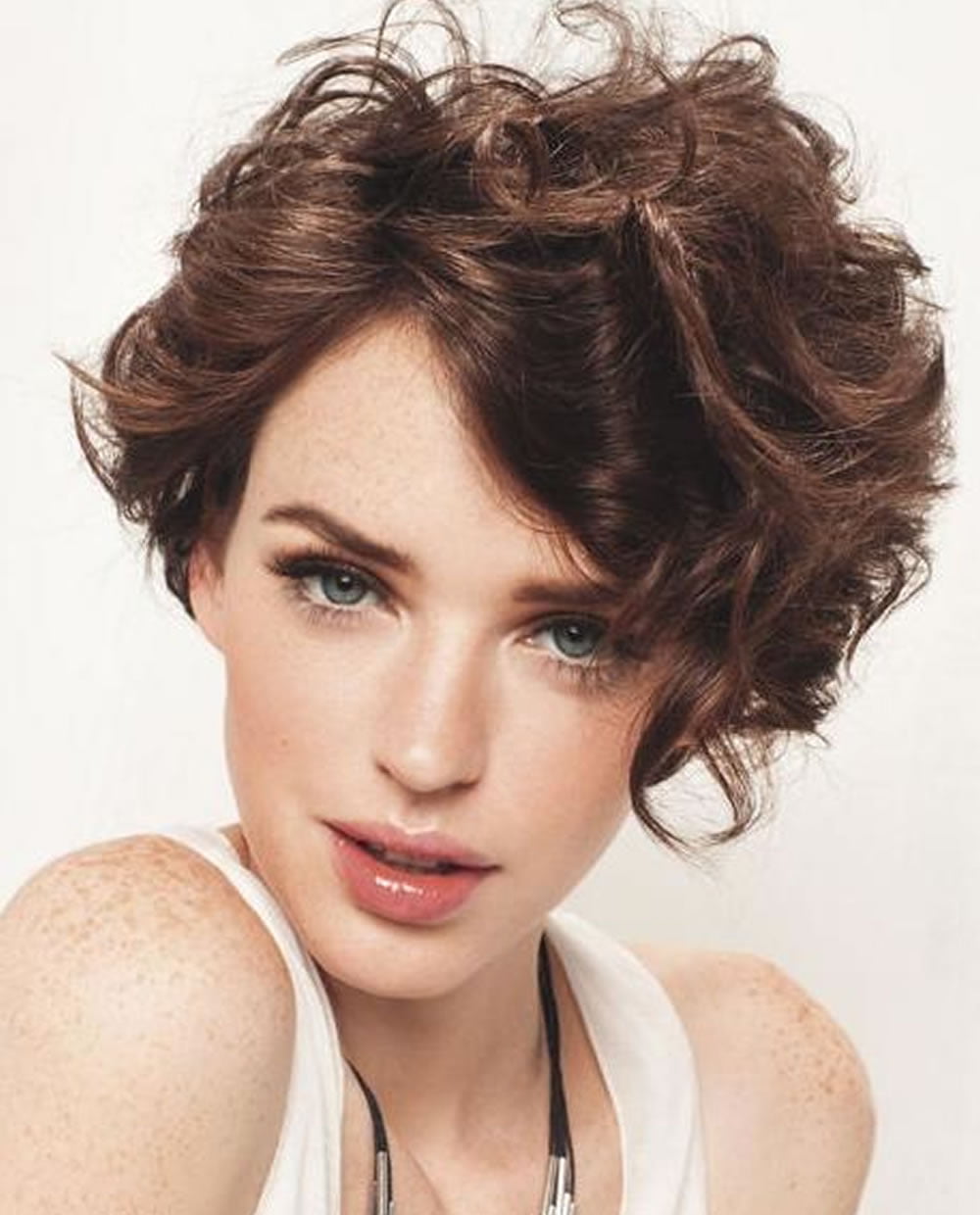 Short Haircuts 2019 Pixie and Bob Hairstyles for Short Hair 2019