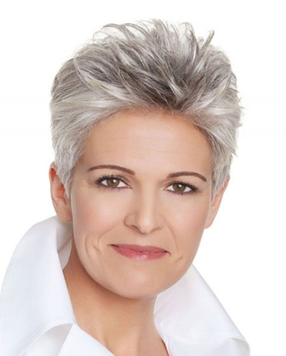 25 Easy Short Pixie & Bob Haircuts for Older Women Over 50 to 60 – Page