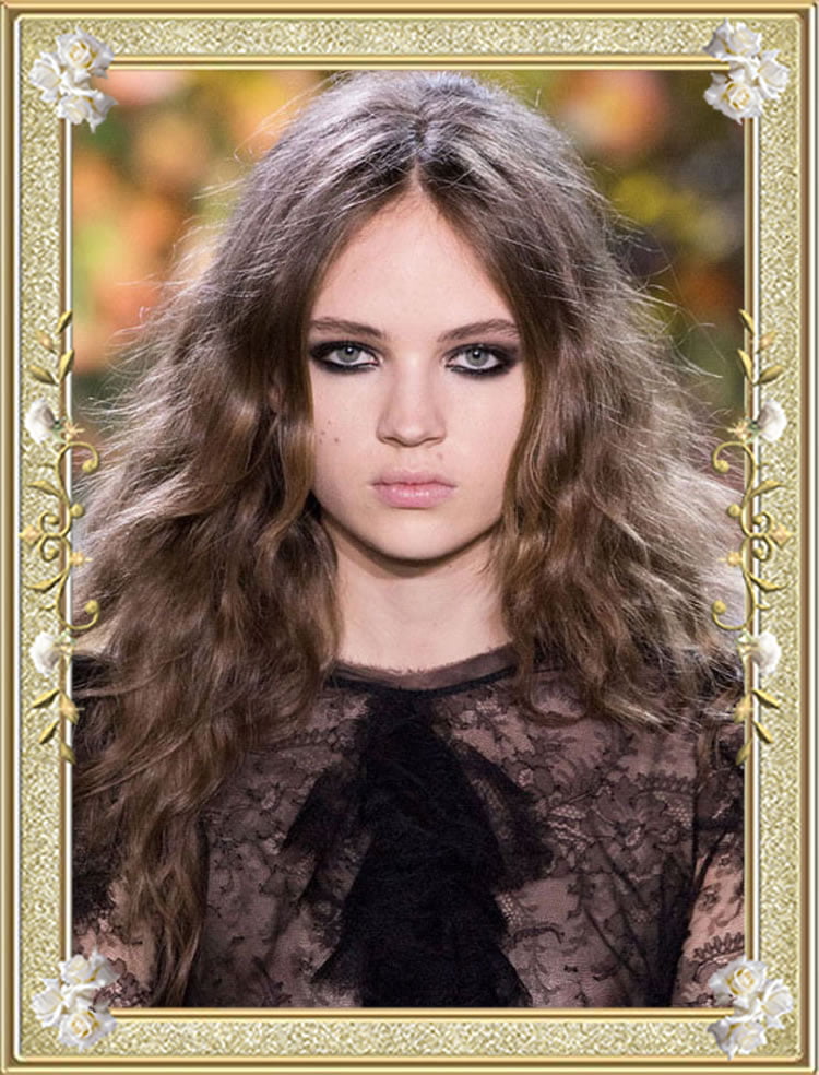 Hairstyles for Extremely Long Hair