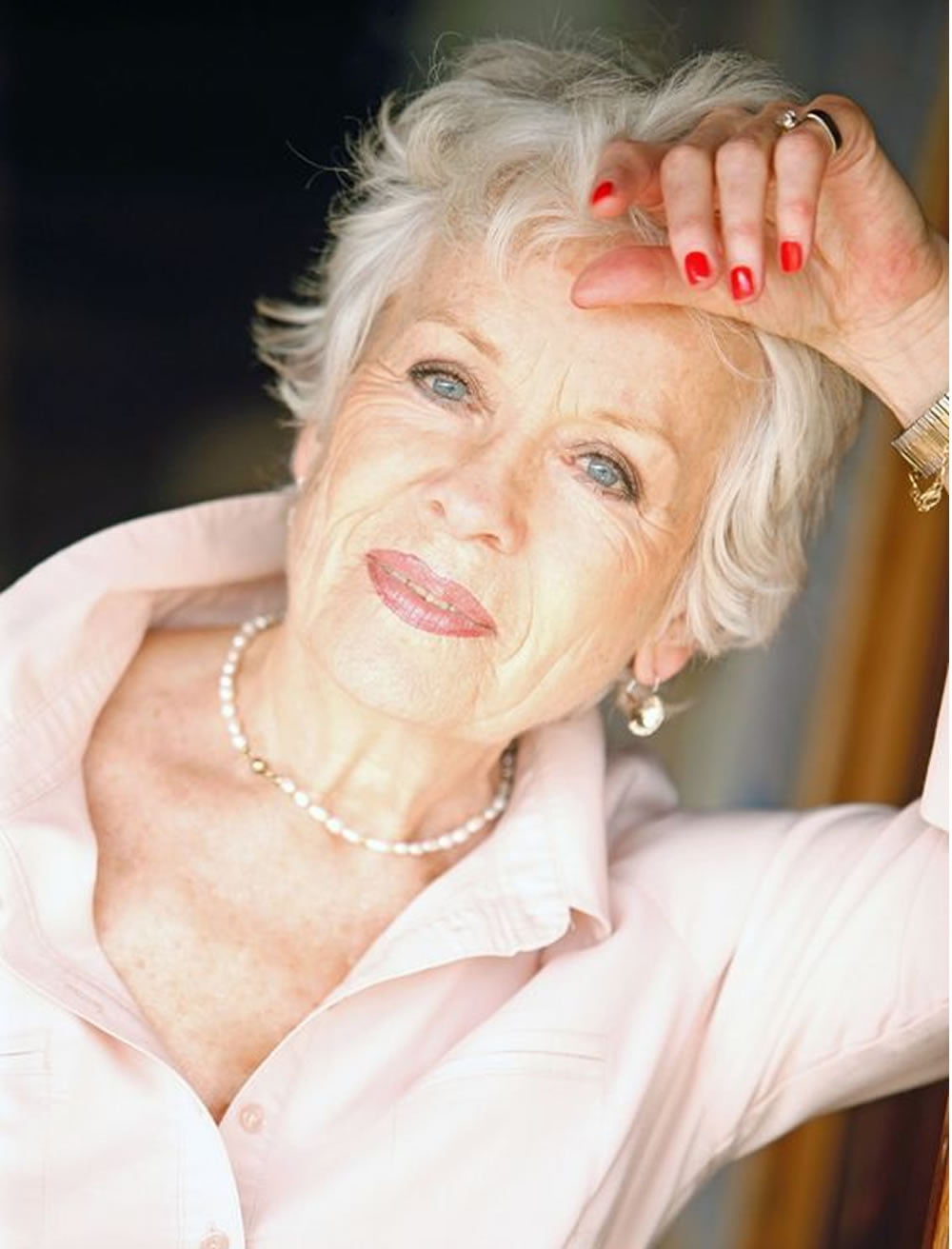 The Best Hairstyle For A 60 Year Old Woman The Best Hairstyle For A 60 Year Old Woman