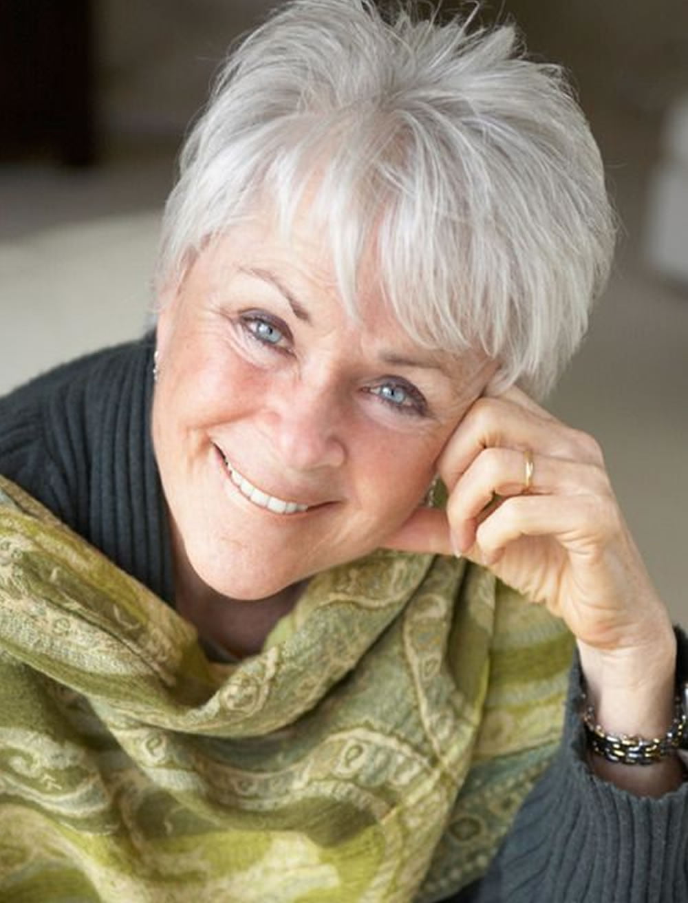 Short Hairstyles For Older Women Over 60