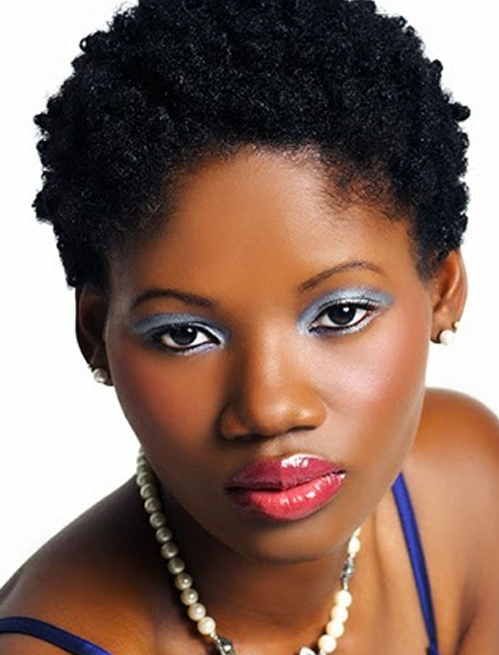 Short Natural Haircuts For Black Females With Thin Hair - Hipee Hairstyle