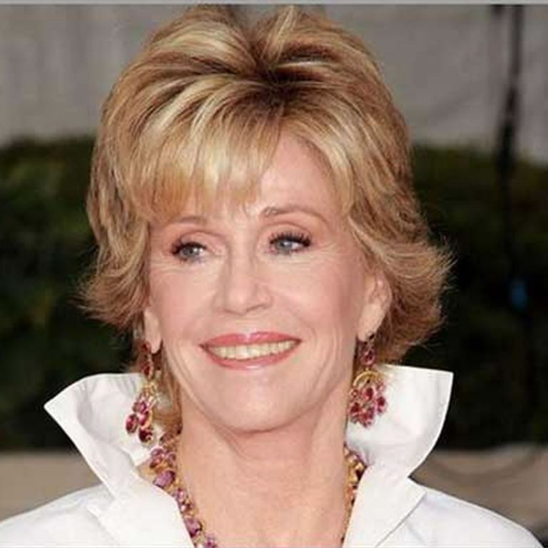 Very Stylish Short Haircuts for Older Women over 50 in Very Stylish Short Haircuts for Older Women over 50 in