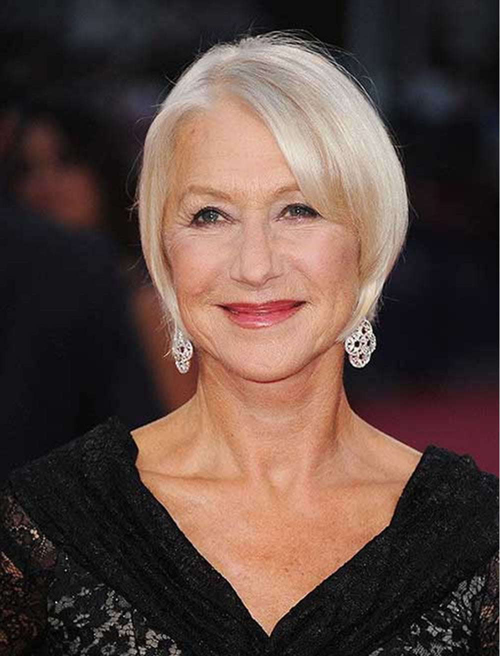 Very Stylish Short Haircuts for Older Women over 50 ...