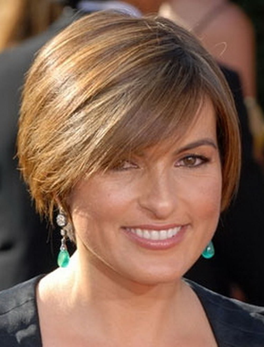 Short Hairstyles For Fine Hair For Round Faces