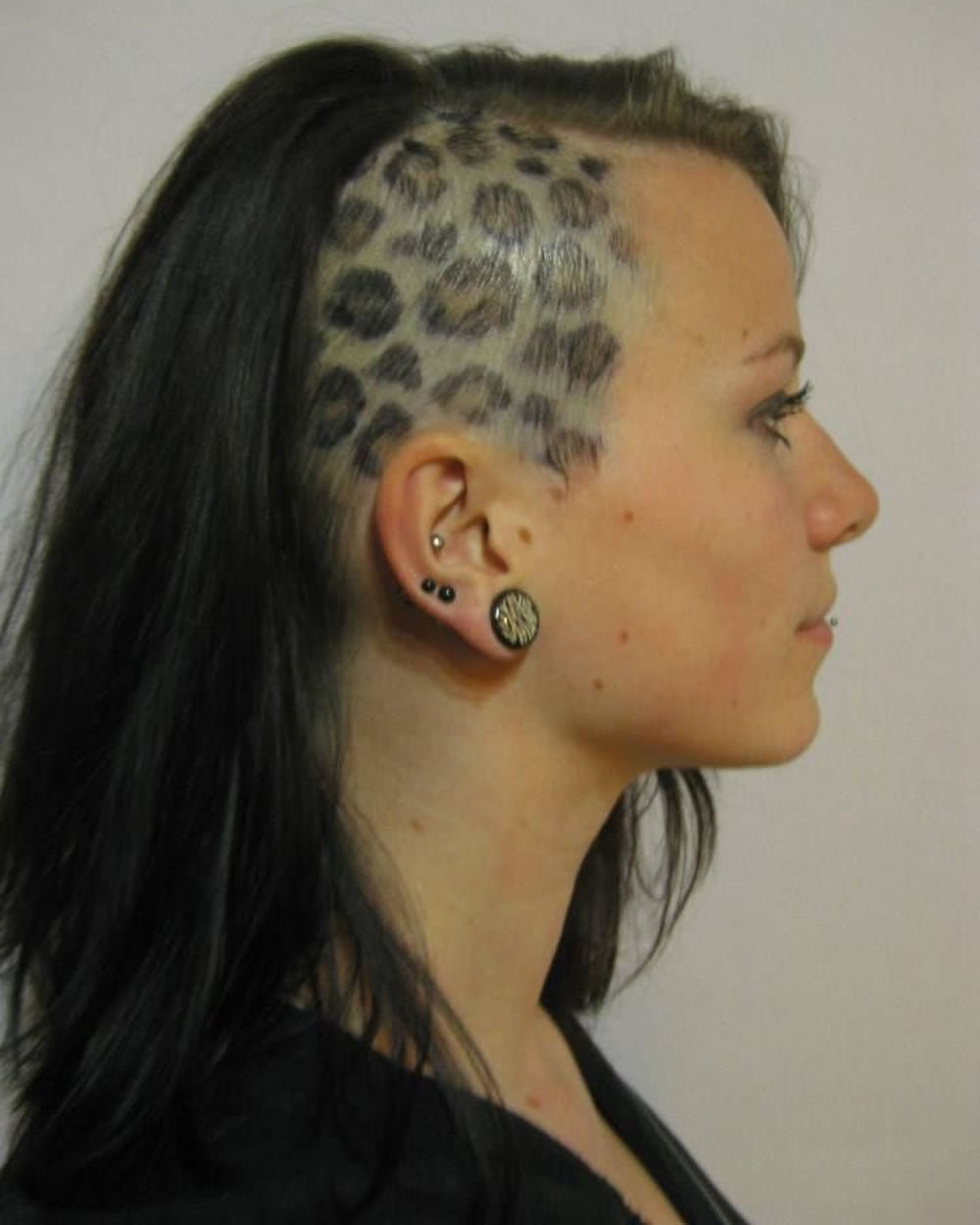 2018 Extreme Hairstyles and Haircuts for Crazy Women 