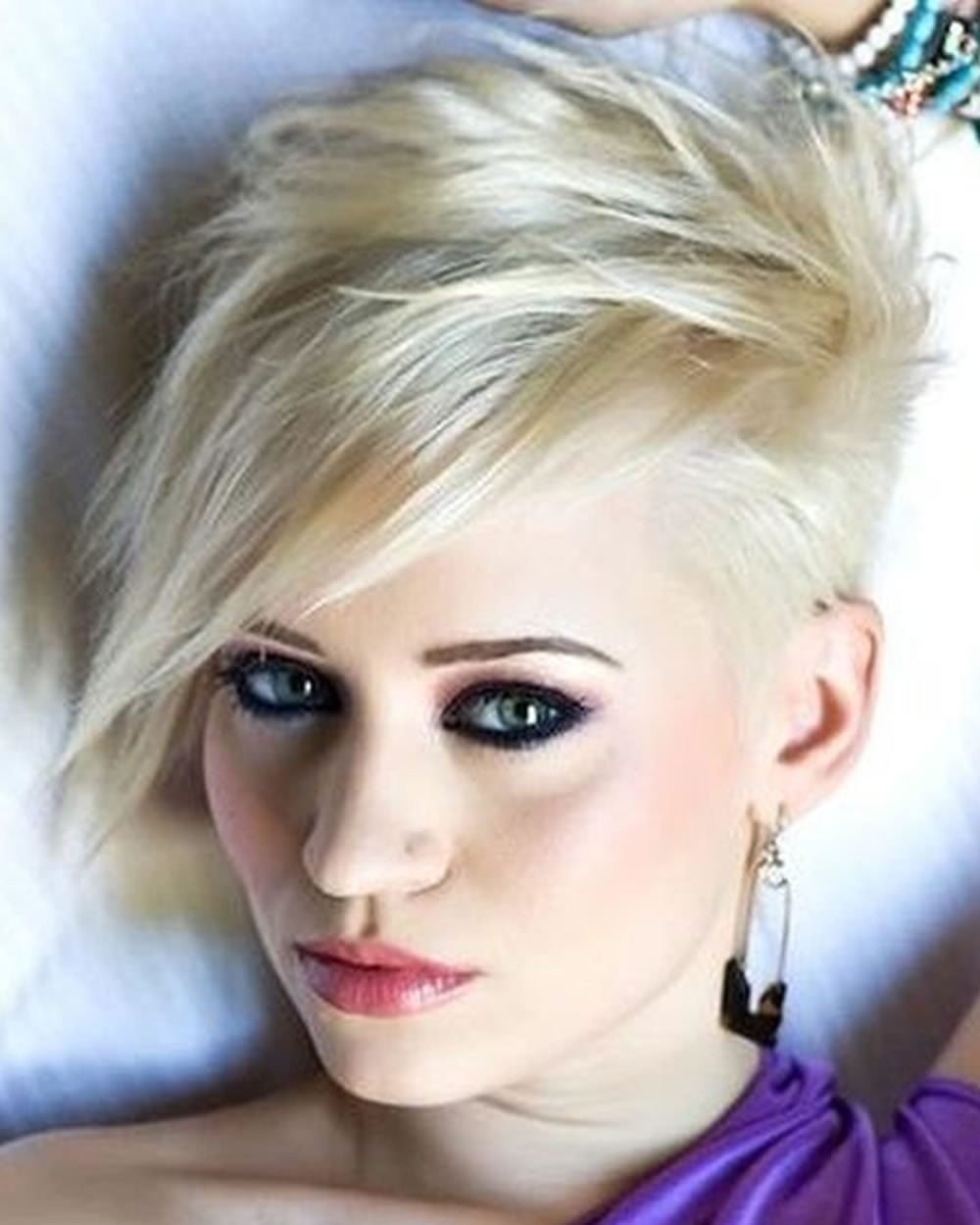 Asymmetrical Short Hair 2018 – 33 Haute Short Hairstyles  Haircuts – Page 8 – HAIRSTYLES