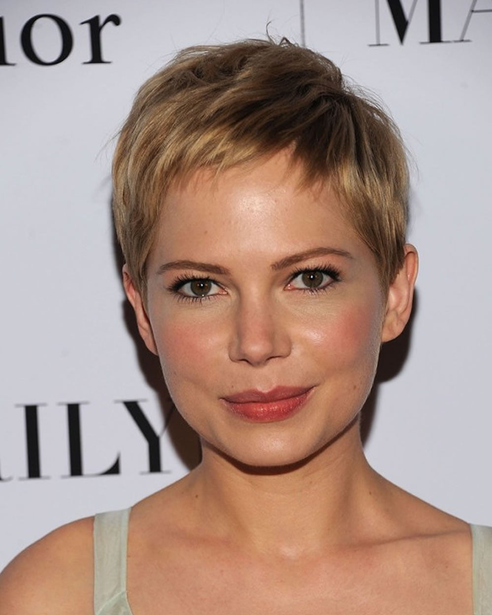 Pixie Hairstyles Fine Hair for Round Face.