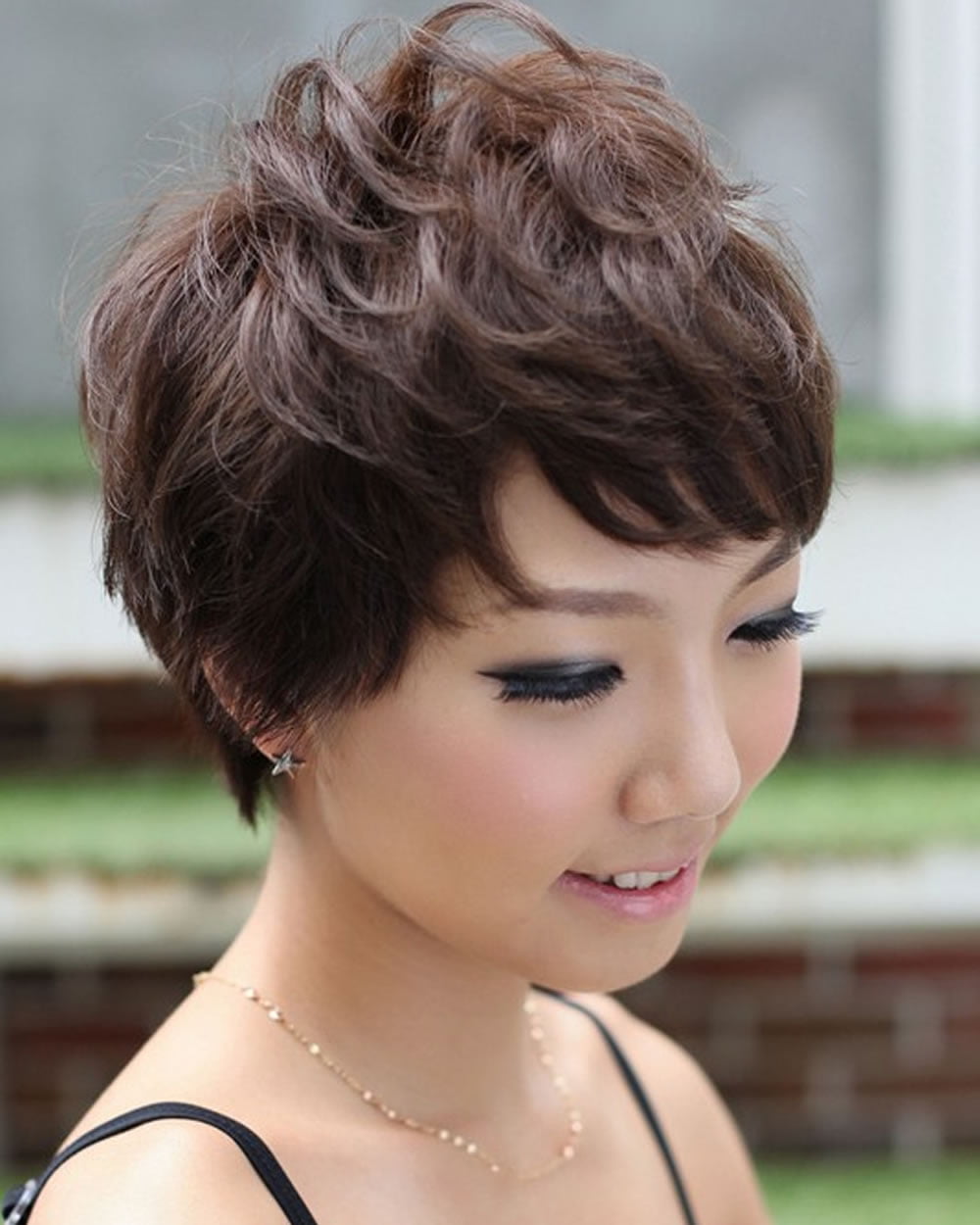 Pixie Haircuts for Asian Women 2021-2022 Update) | 18 Best ...