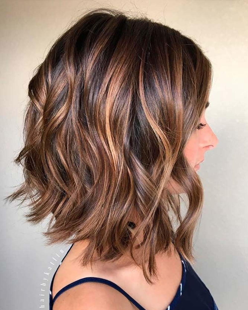 curly & wavy short hairstyles and haircuts for ladies 2018-2019