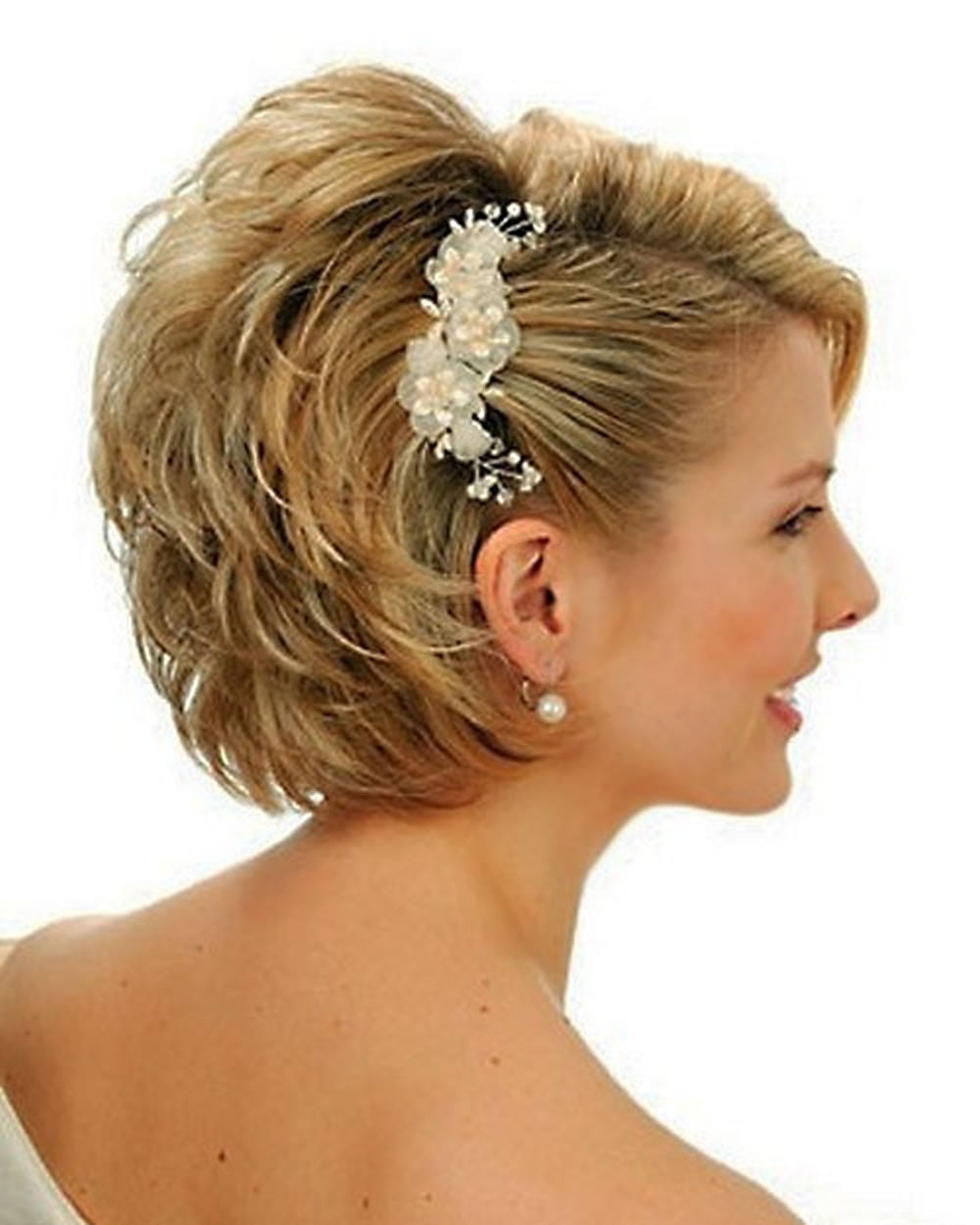 2018 Wedding Hairstyles and Make Up Guide For Short Hair