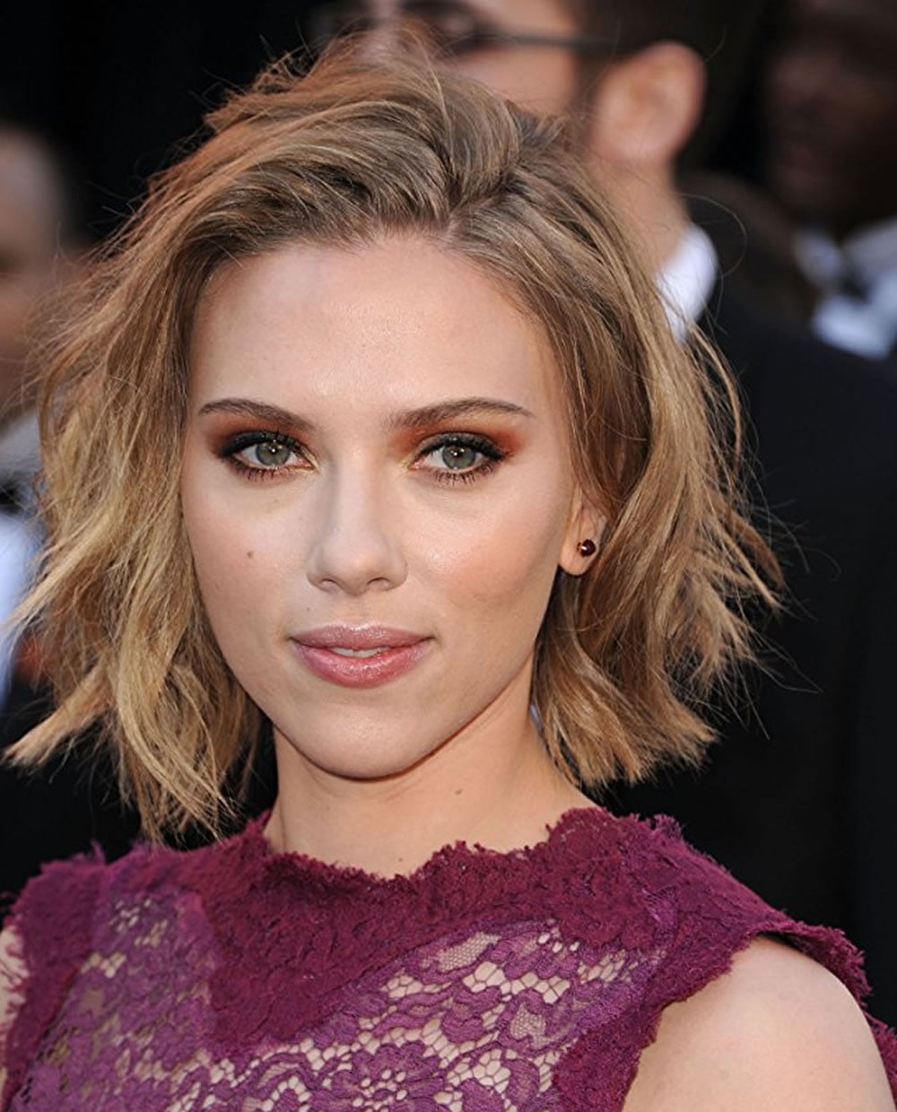 Scarlett Johansson’s Hairstyles 2018-2019.