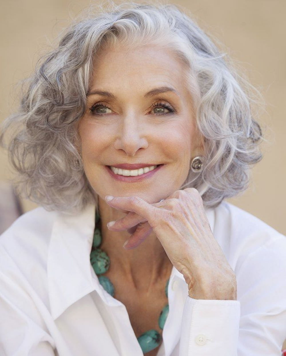 short gray hairstyles for older women over 50 – gray hair