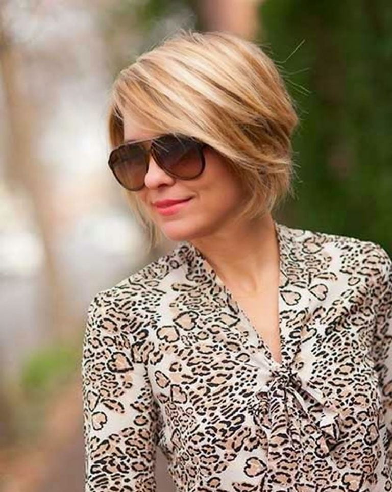 30 Easy Short Hairstyles for Older Women You Should Try! Page 6 of 10