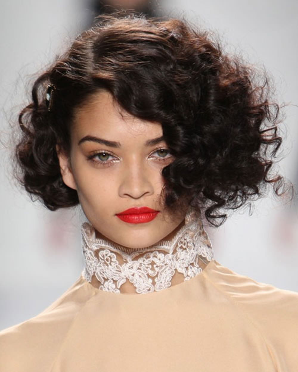 Hairstyles for Curly Short Hair 2018-Short Haircut Image