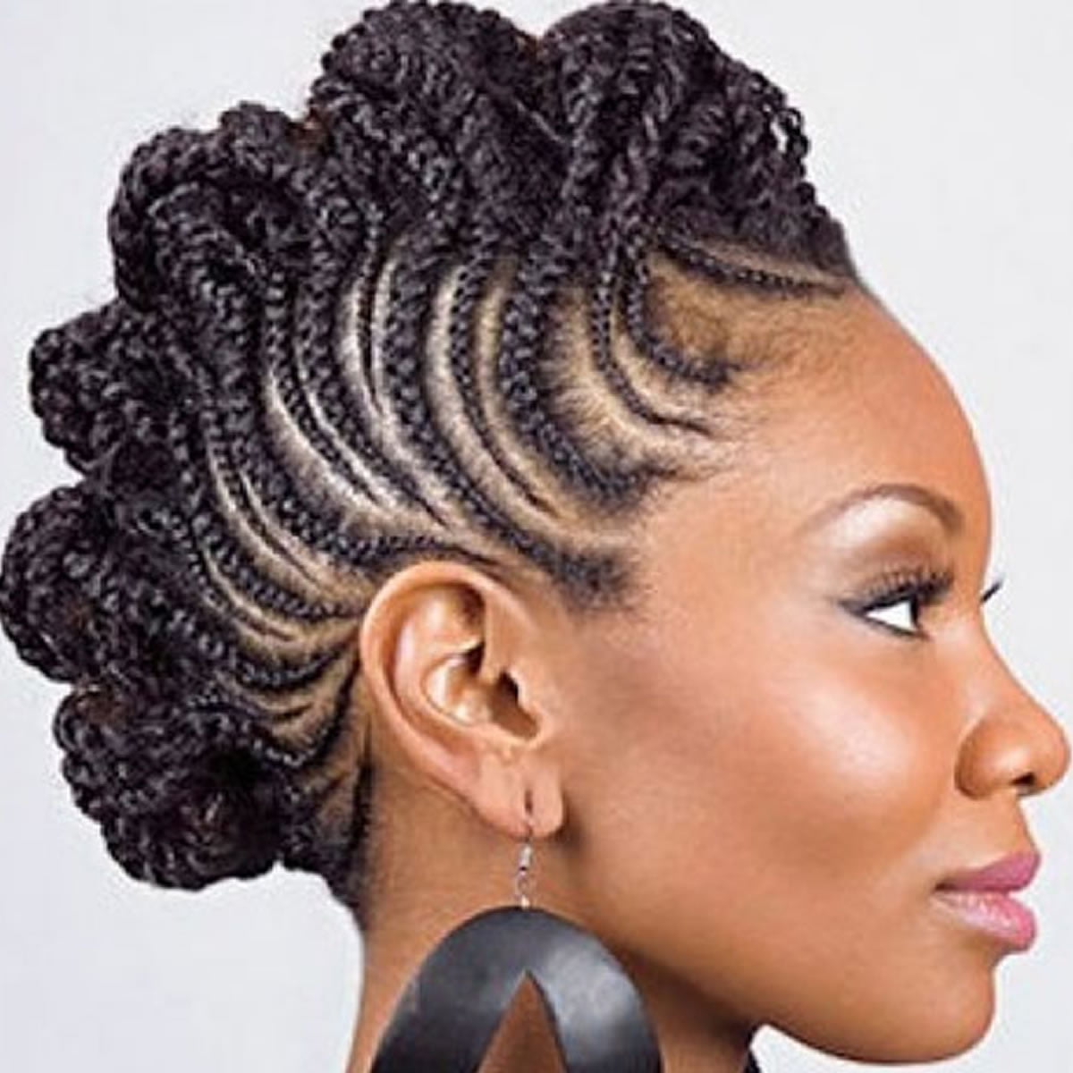 Mohawk hairstyles for black women in summer 2020-2021 ...