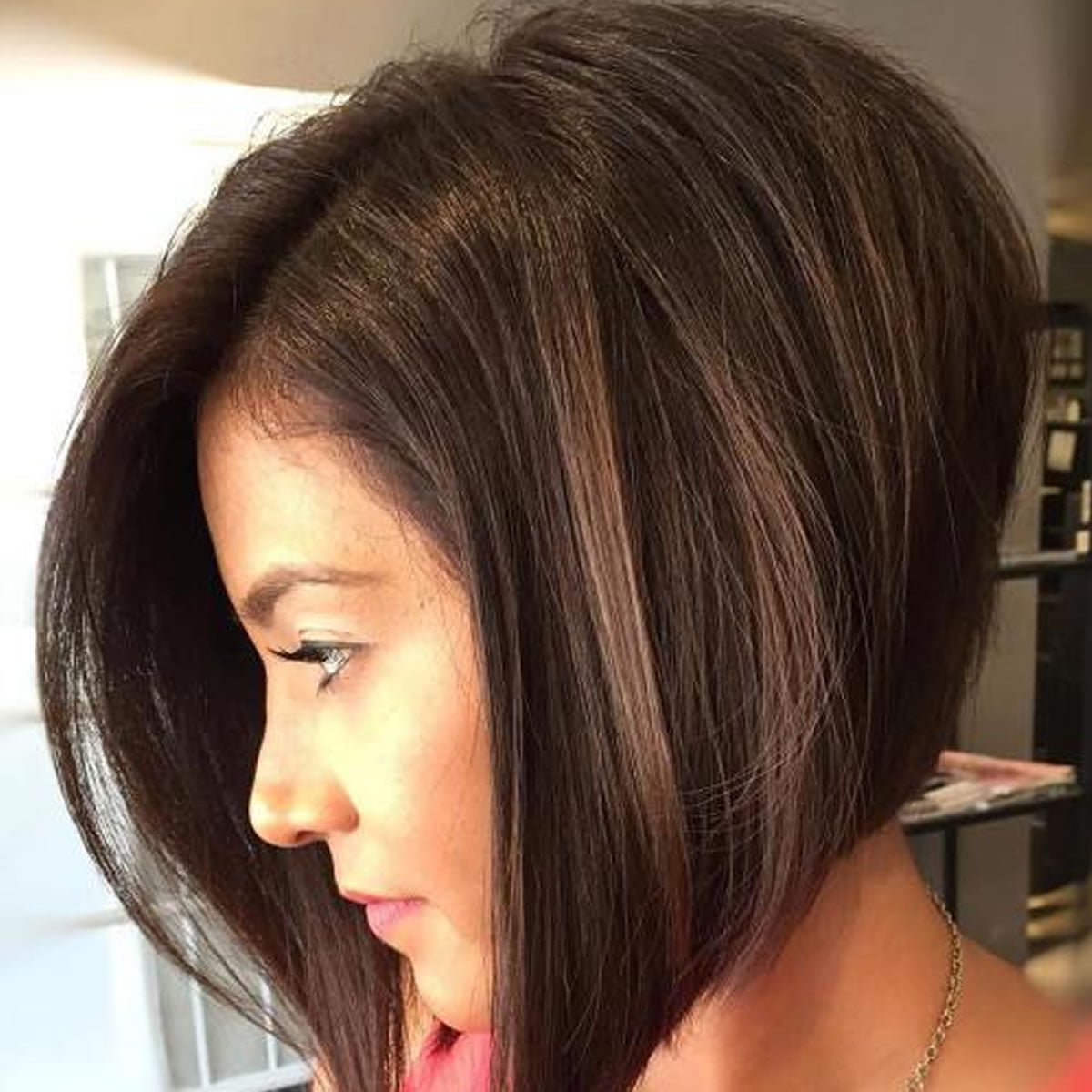 54 Fabulous Short Haircuts and Hairstyles for Thick Hair 