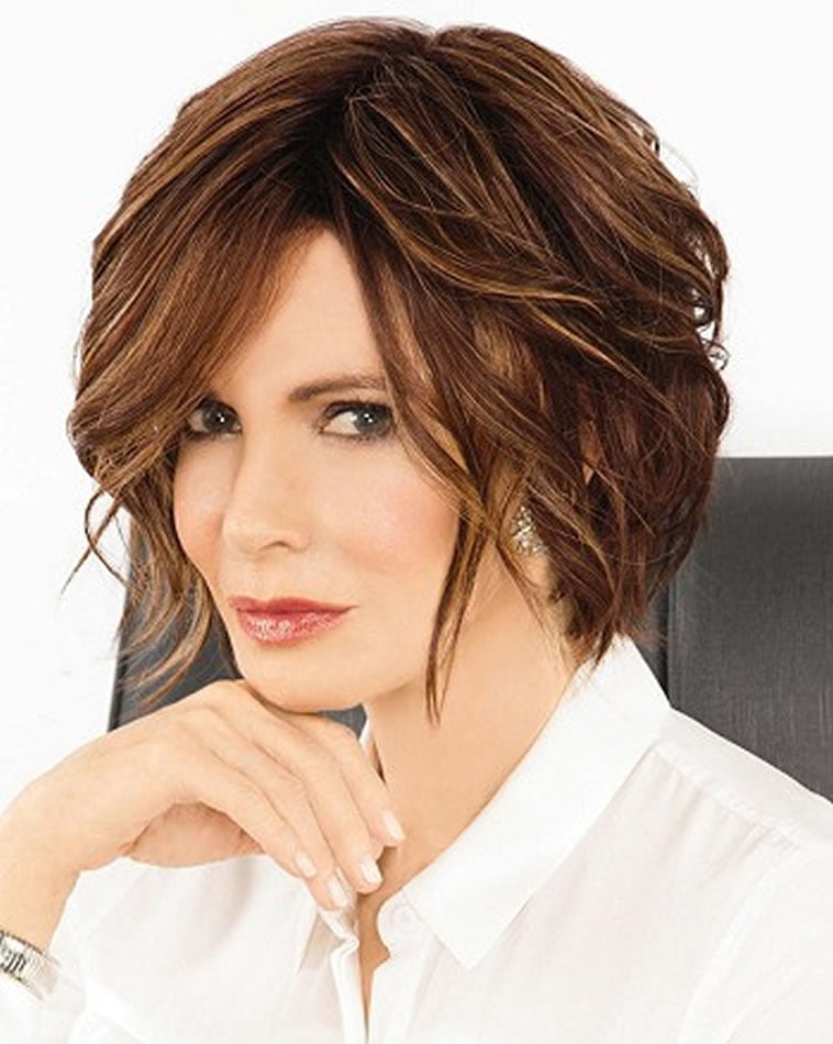 30 Easy hairstyles for older women over 50 to 60 Short bob, pixie