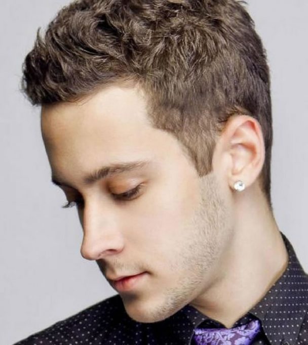 Men's haircuts 2021-2022: fashion trends, photos