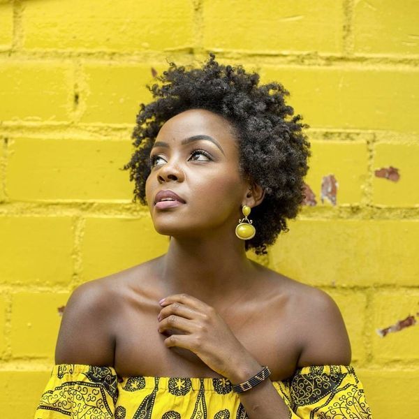 Short hairstyles for black women in 2021-2022