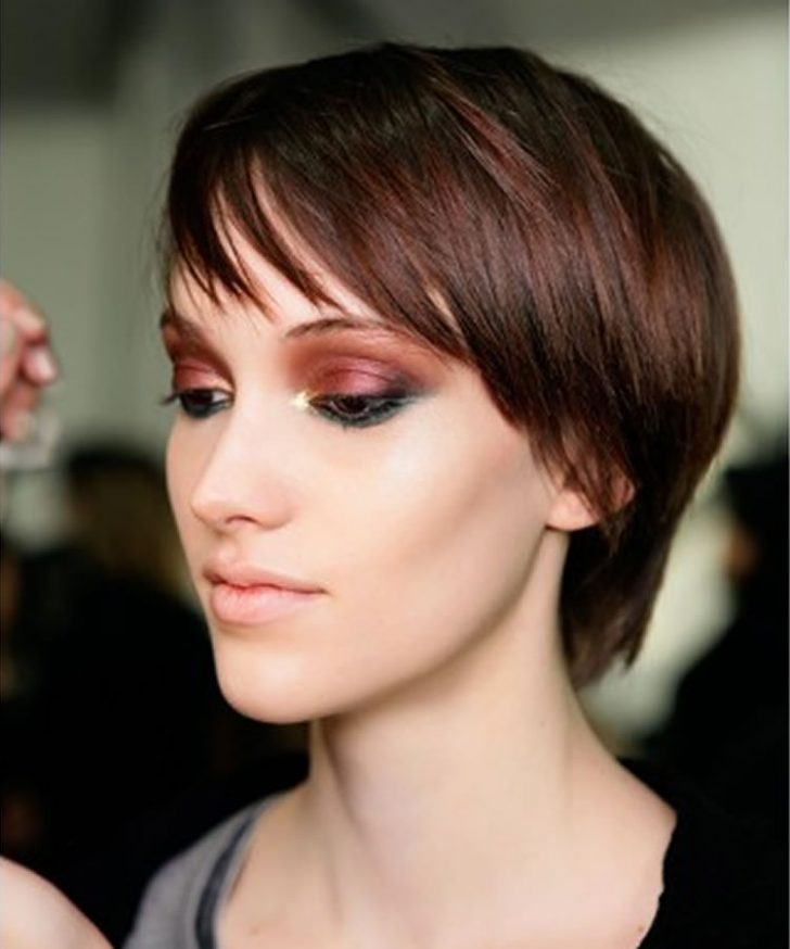 94 gallery New Hairstyles 2022 Female for Oval Face
