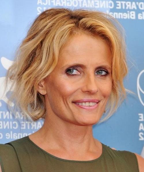 Short hairstyles for older women over 60 in 2021-2022