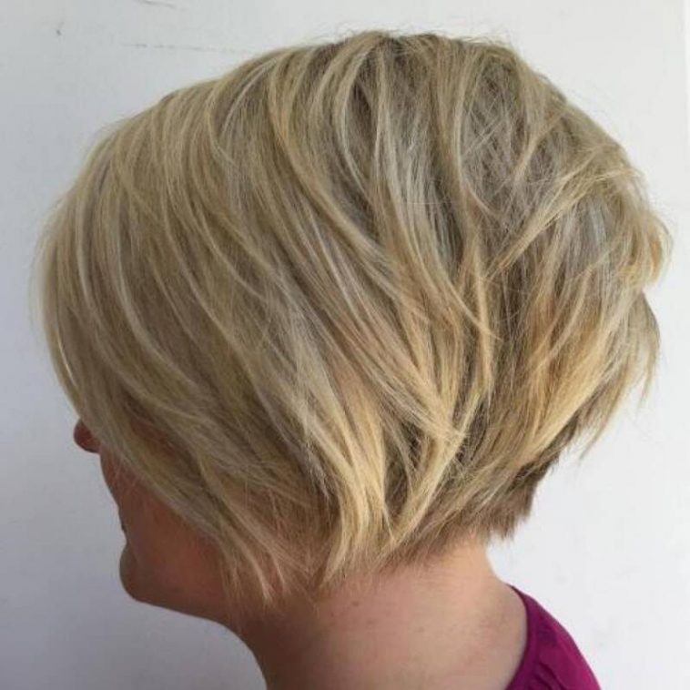 Short Layered Hairstyles (2021 Update) for Women Who Love Short Haircuts
