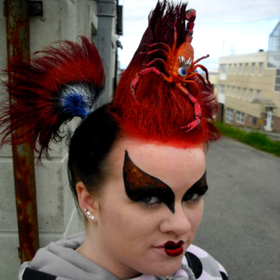 Extreme Hairstyles and Haircuts for Women 2021-2022