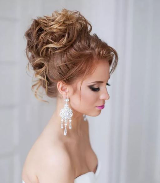 Updo Wedding hairstyles for bride in 2021-2022