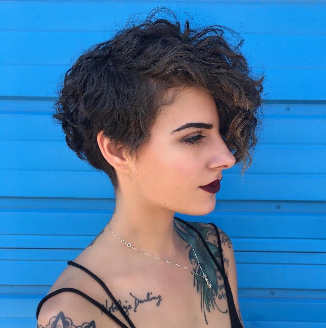 Curly Pixie Haircuts 2021-2022 : Latest Short Hairstyles for Women ...