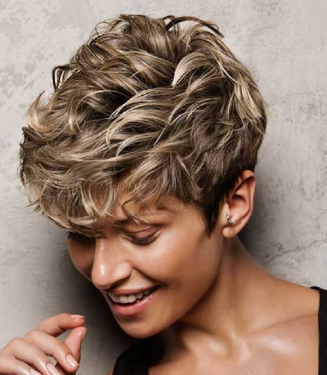 Curly Pixie Haircuts 20212022 Latest Short Hairstyles for Women