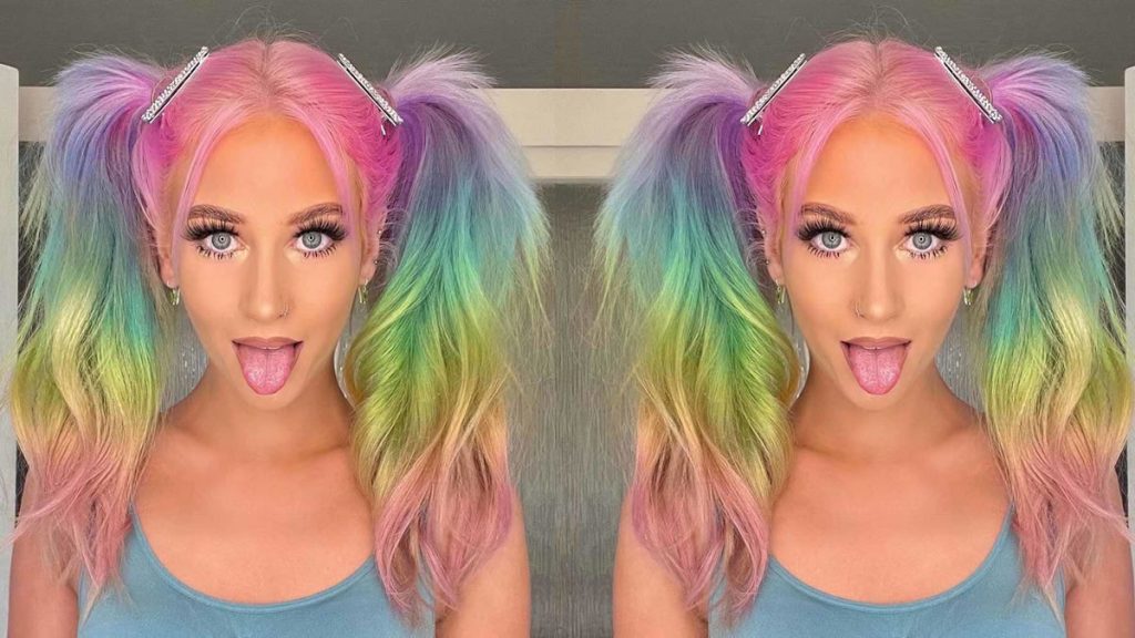 High ponytail hairstyles for women in 2022