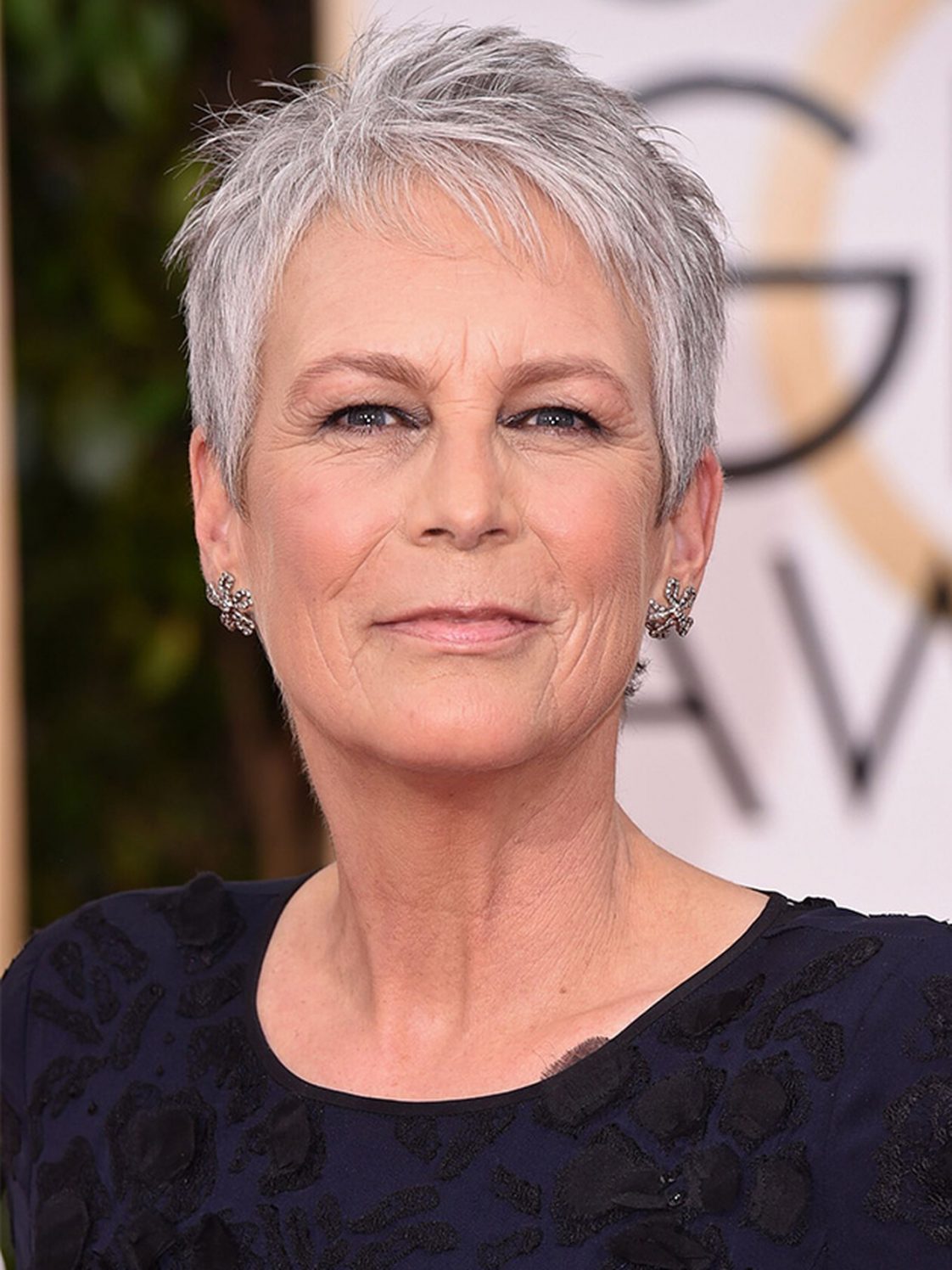 does-short-hair-make-you-look-older-or-younger-page-8-of-16