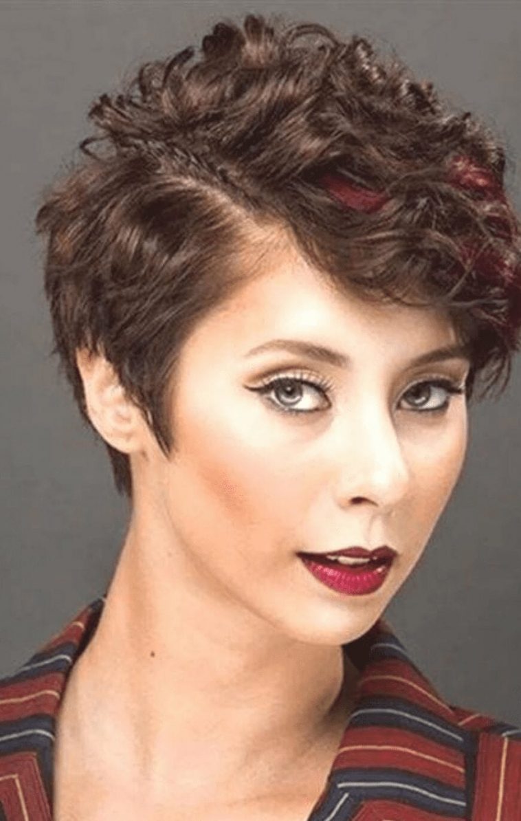 Wavy hairstyles 20222023 Which hairstyles is best for wavy hair