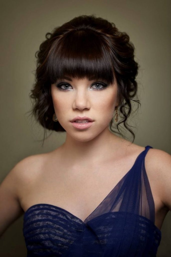 What haircut goes well with bangs - hairstyles with bangs 2022-2023