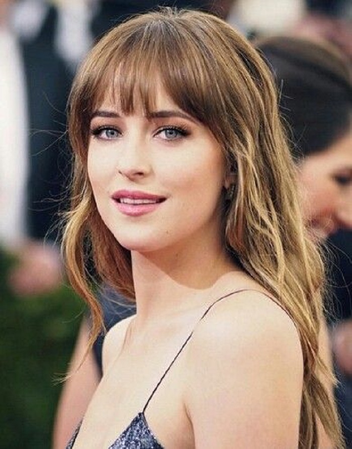 What haircut goes well with bangs - hairstyles with bangs 2022-2023